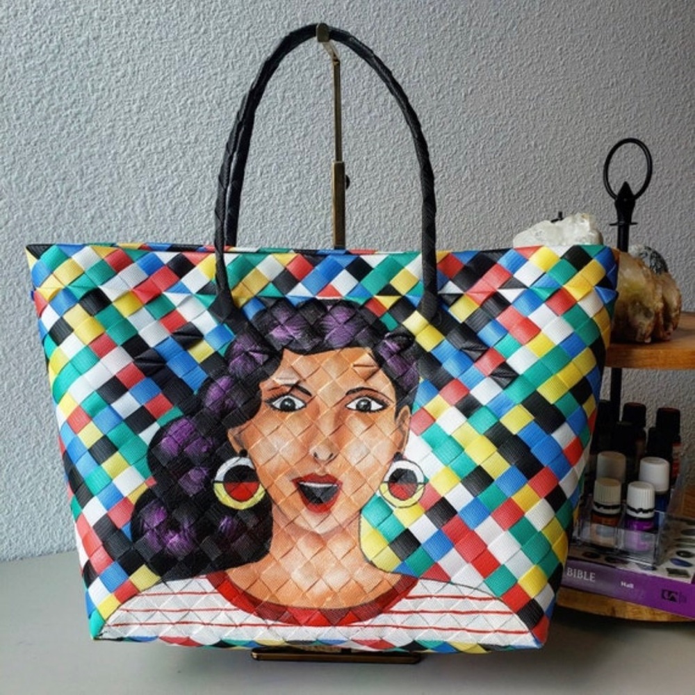 NWOT Handwoven lightweight multicolor tote bag
